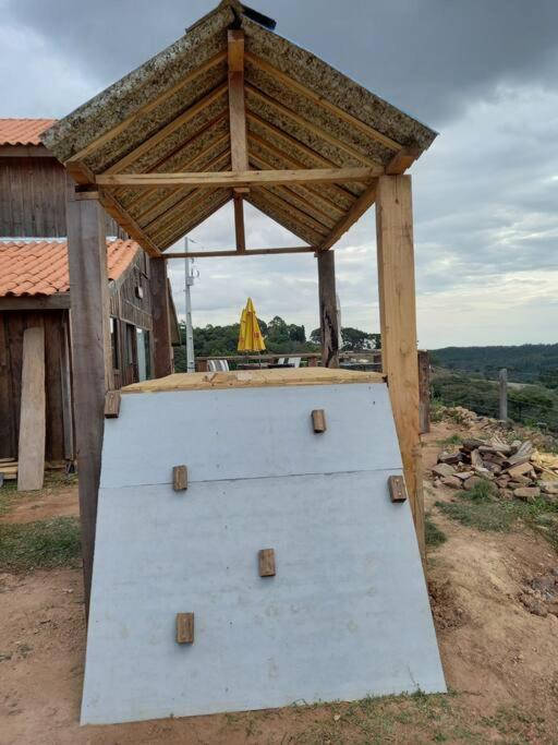 Celeiro Guarapuava Casa Rústica e Moderna Exterior foto